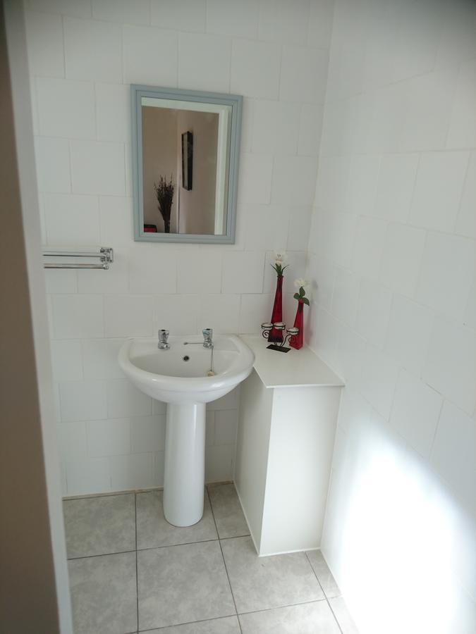 Chanelle Self Catering Bloemfontein Luaran gambar